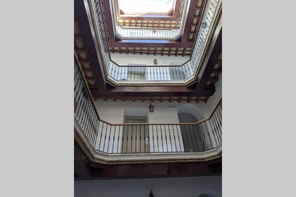 Lindo Apartamento En El Centro Historico De Cadiz Luaran gambar